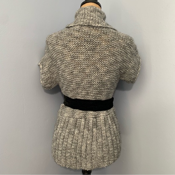 Decree Sweater - Picture 6 of 11